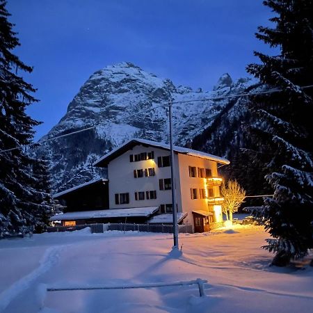 Stabiziane Al Cervo Albergo - Hotel المظهر الخارجي الصورة